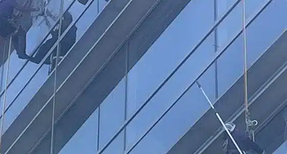 window-cleaning-in-texas-oklahoma.jpg window-cleaning-in-texas-oklahoma.jpg